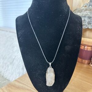 Sierra Quartz Pendant Necklace